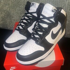 Nike Men’s Dunks Retro New